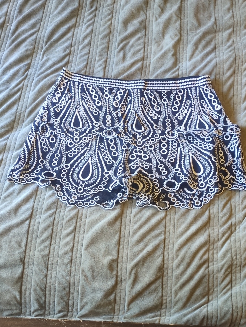 IRO Navy and White Embroidered Lace Scallop Hem Shorts